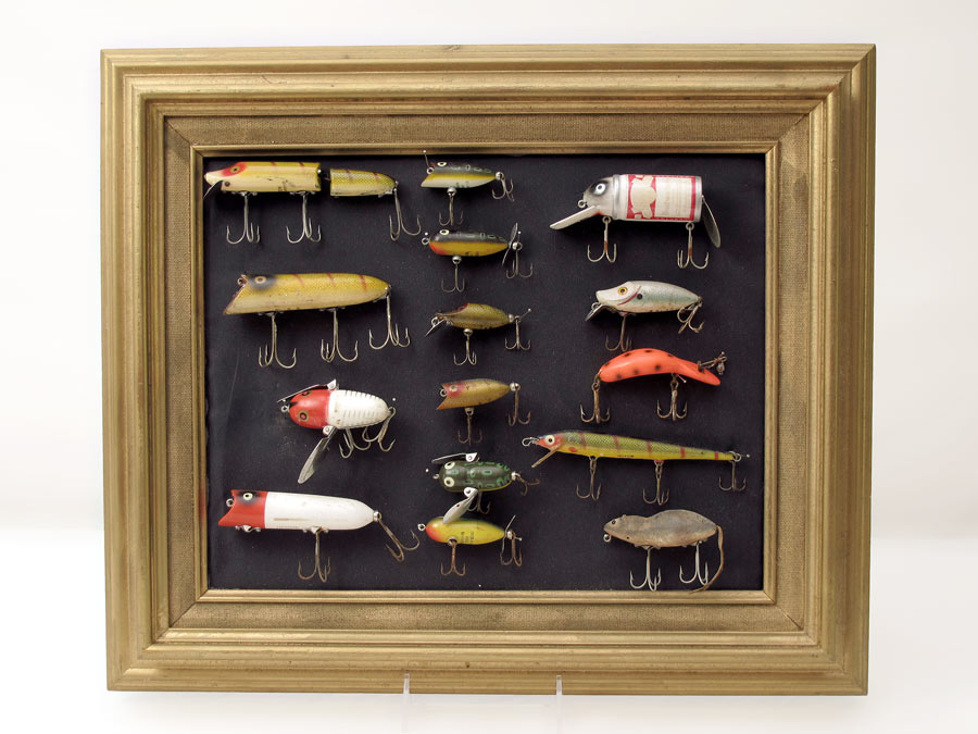 FRAMED COLLECTION OF VINTAGE HEDDON