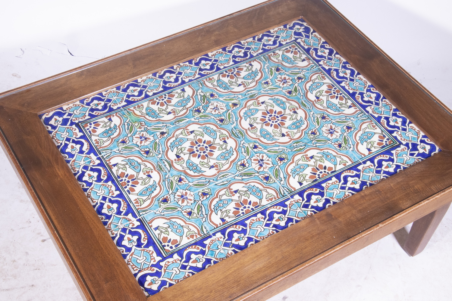 FRAMED IZNIK TILES Mahogany