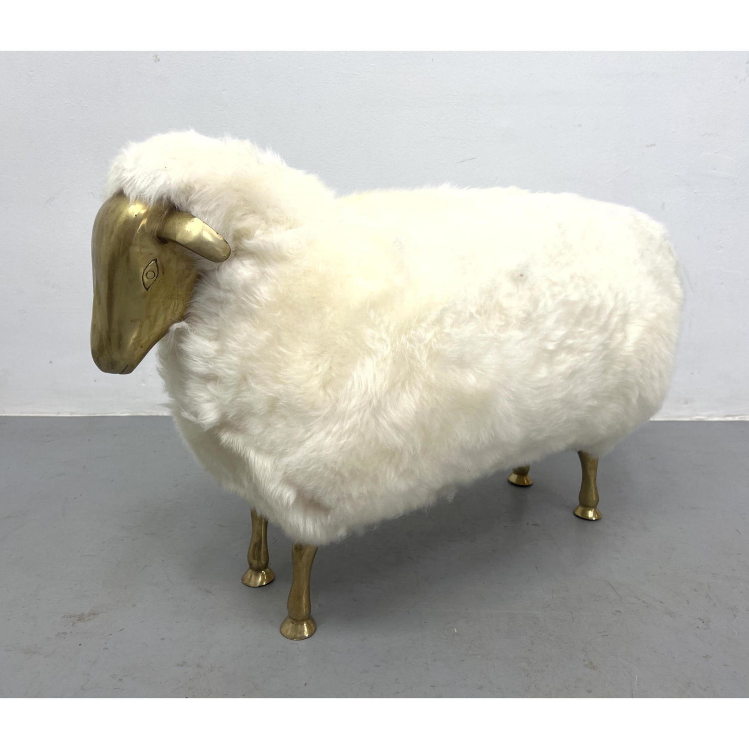 Francois-Xavier Lalanne style Sheep