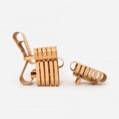 FRANK GEHRY KNOLL "POWER PLAY"