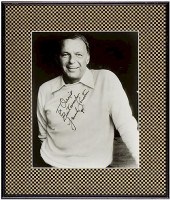 FRANK SINATRA SIGNED PORTRAIT
