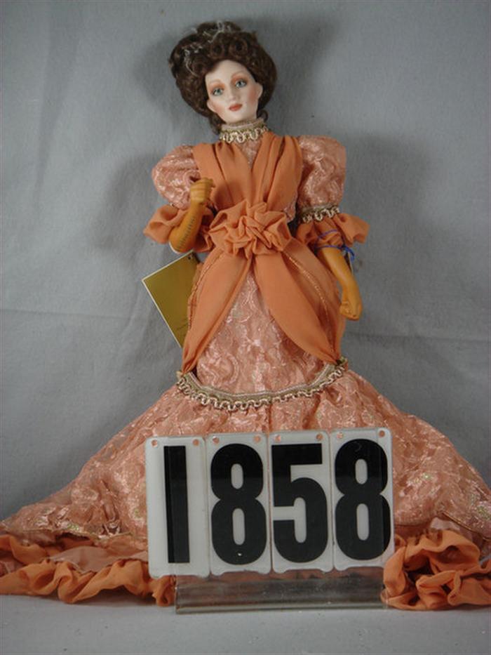 Franklin Heirloom porcelain and