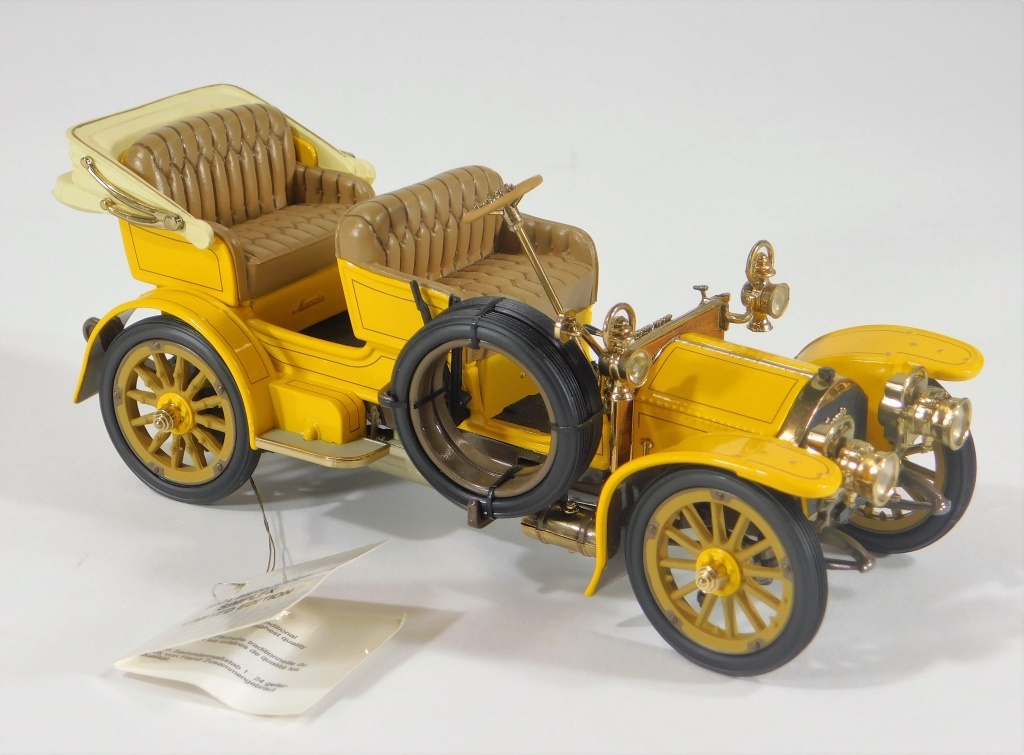 FRANKLIN MINT 1:24 1904 MERCEDES