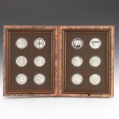 FRANKLIN MINT GOOD LUCK MEDAL