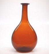 FREE-BLOWN CHESTNUT BOTTLEA la
