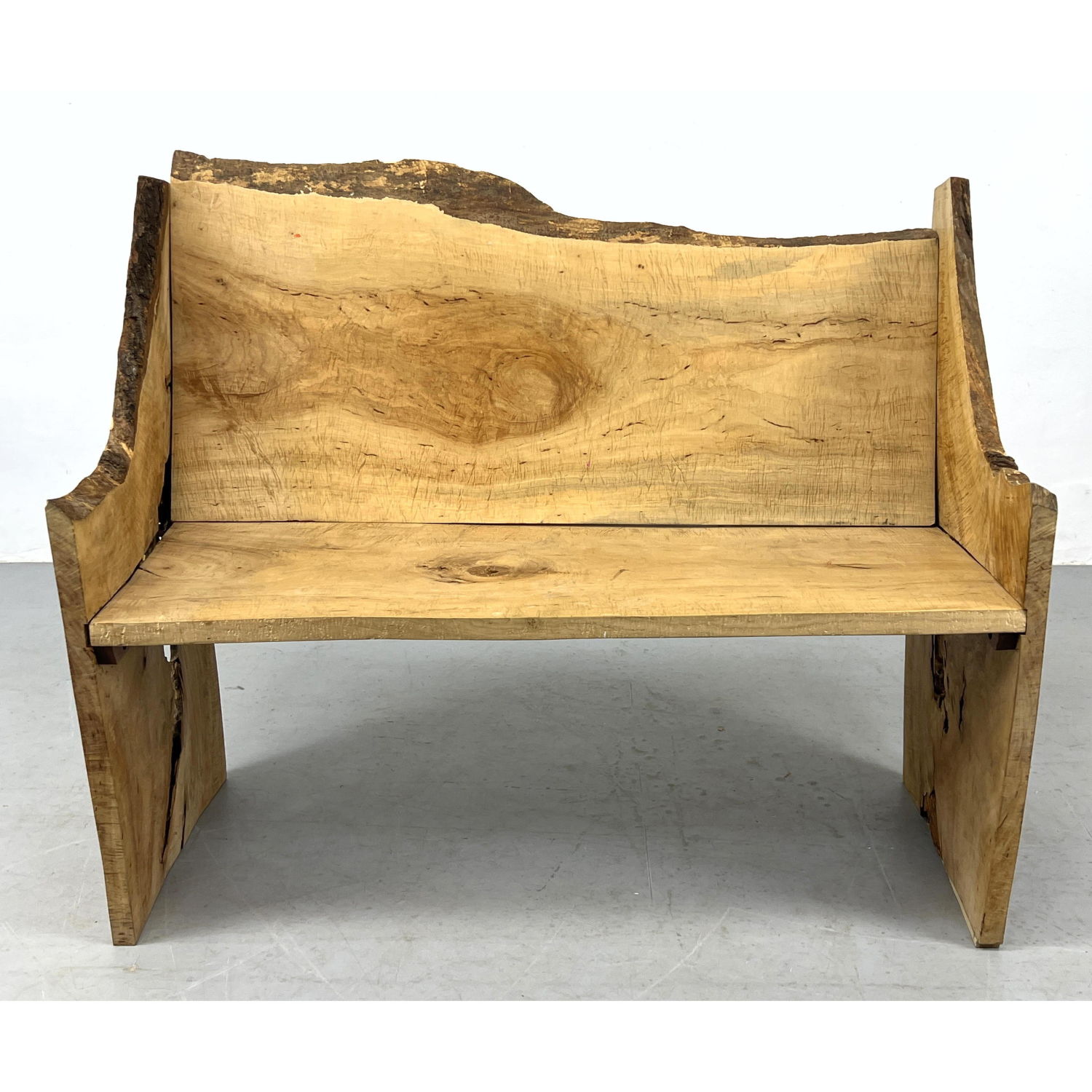 Free edge Plank Form Bench.