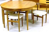 Frem Rojle table with four cha