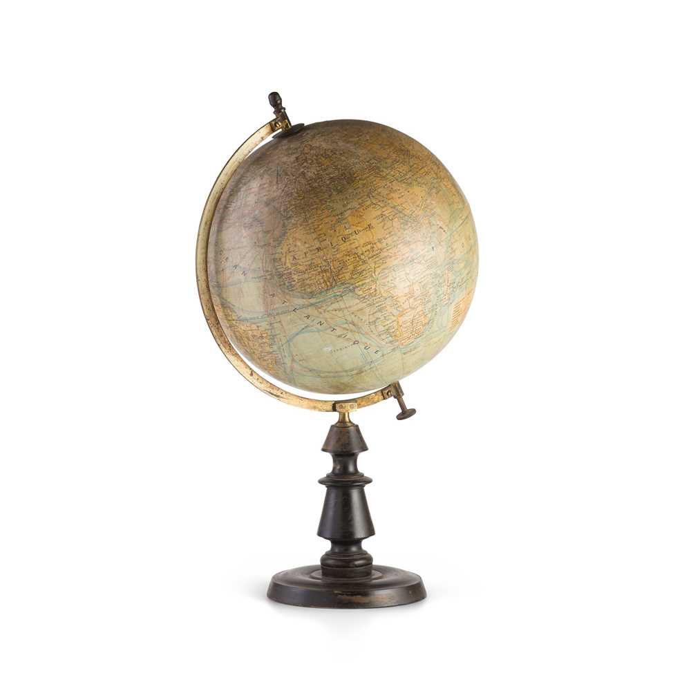 FRENCH 30IN. TERRESTRIAL TABLE