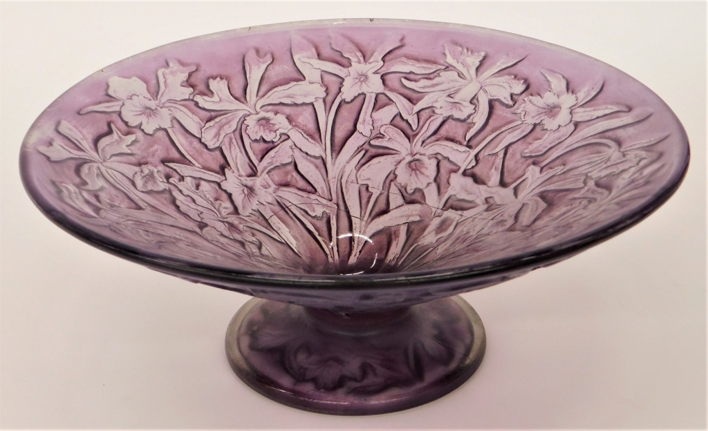 FRENCH ART DECO MOLDED IRIS ART