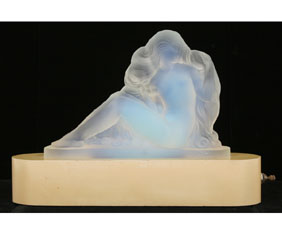 French Art Deco molded opalescent