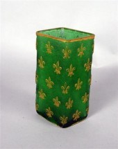 French art glass vase    possi