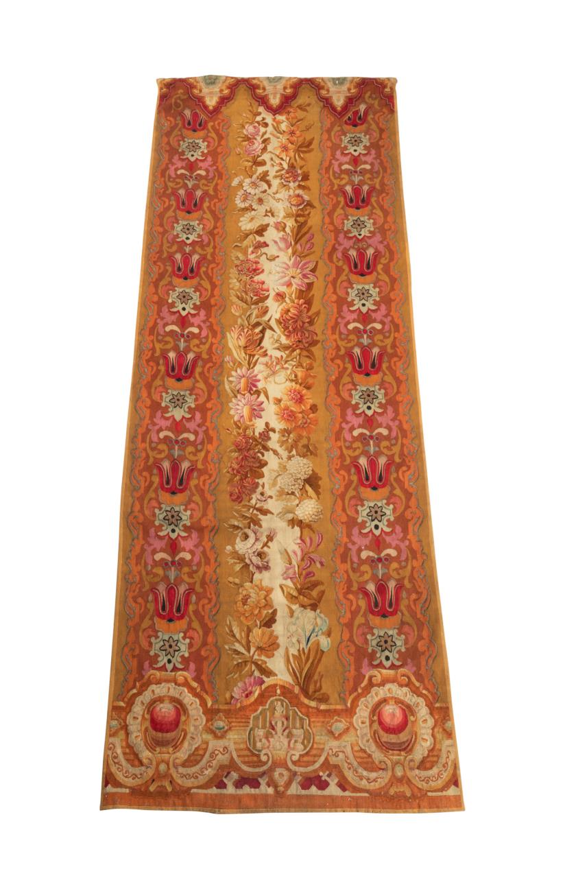 FRENCH AUBUSSON RUG W/ METAL THREAD