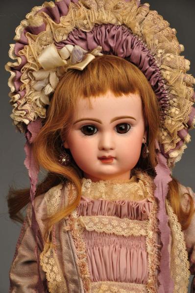 French Bisque Bébé Doll. 