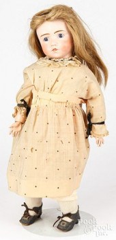 FRENCH BISQUE HEAD DOLLFrench