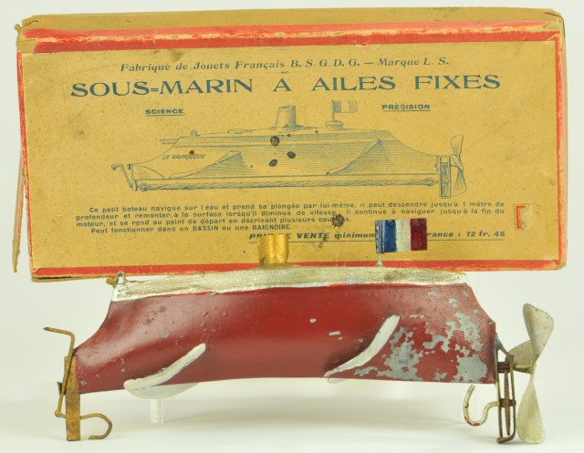 FRENCH BOXED SUBMARINE France