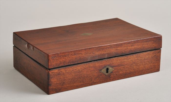 FRENCH BRASS-INLAID MAHOGANY SEWING