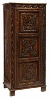 FRENCH BRETON CARVED OAK STORA