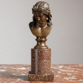 FRENCH BRONZE BUST OF A CLASSI