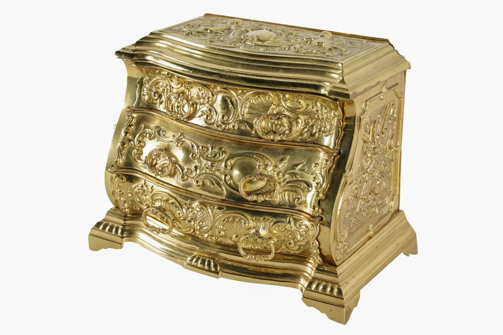 FRENCH BRONZE JEWELRY CHEST20th