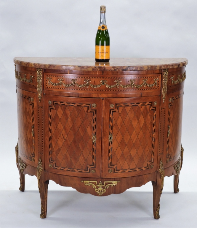 FRENCH BRONZE MOUNTED MARQUETRY