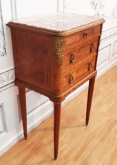 FRENCH BRONZE MOUNTED M/TOP EX