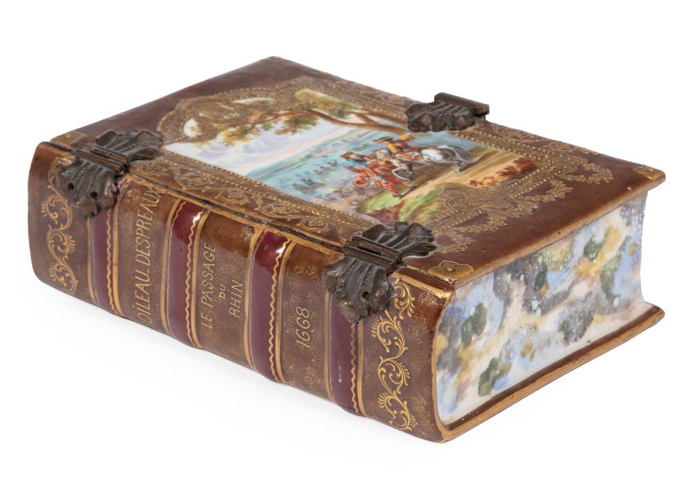 FRENCH BRONZE-MOUNTED PORCELAIN