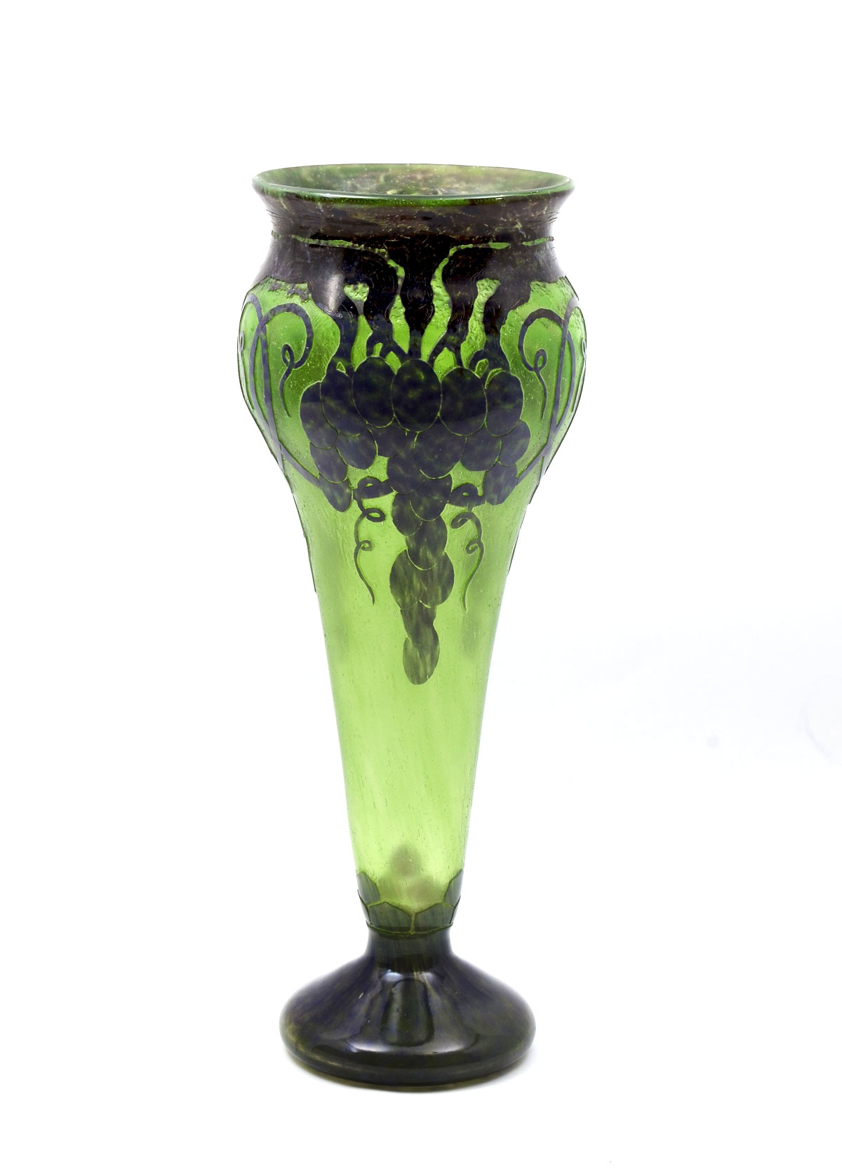 FRENCH CAMEO GRAPAVINE VASE: Tall