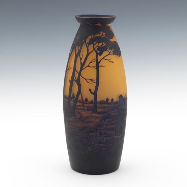 FRENCH CAMEO LANDSCAPE VASE