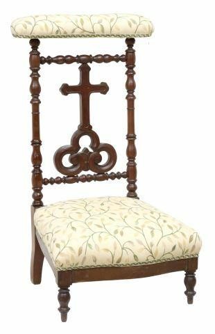 FRENCH CARVED CROSS SPLAT PRIE-DIEU