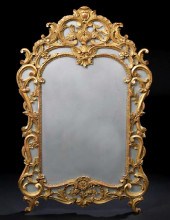 French Carved Giltwood Looking