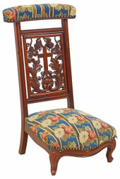 FRENCH CARVED MAHOGANY NEEDLEW