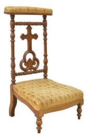 FRENCH CARVED PRIE-DIEU/ PRAYE