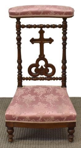 FRENCH CARVED WALNUT PRIE-DIEU