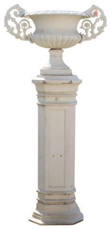 FRENCH CAST IRON CAMPANA-FORM