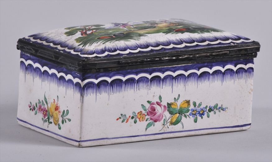 FRENCH ENAMEL AND COPPER BOX The