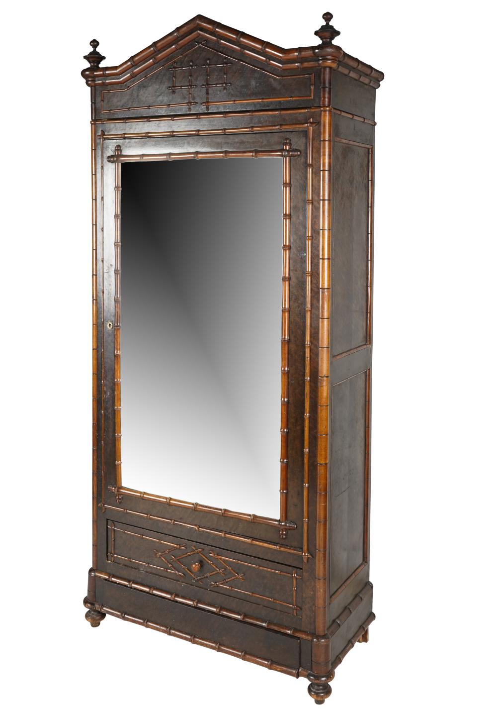 FRENCH FAUX BAMBOO BONNETIERElate