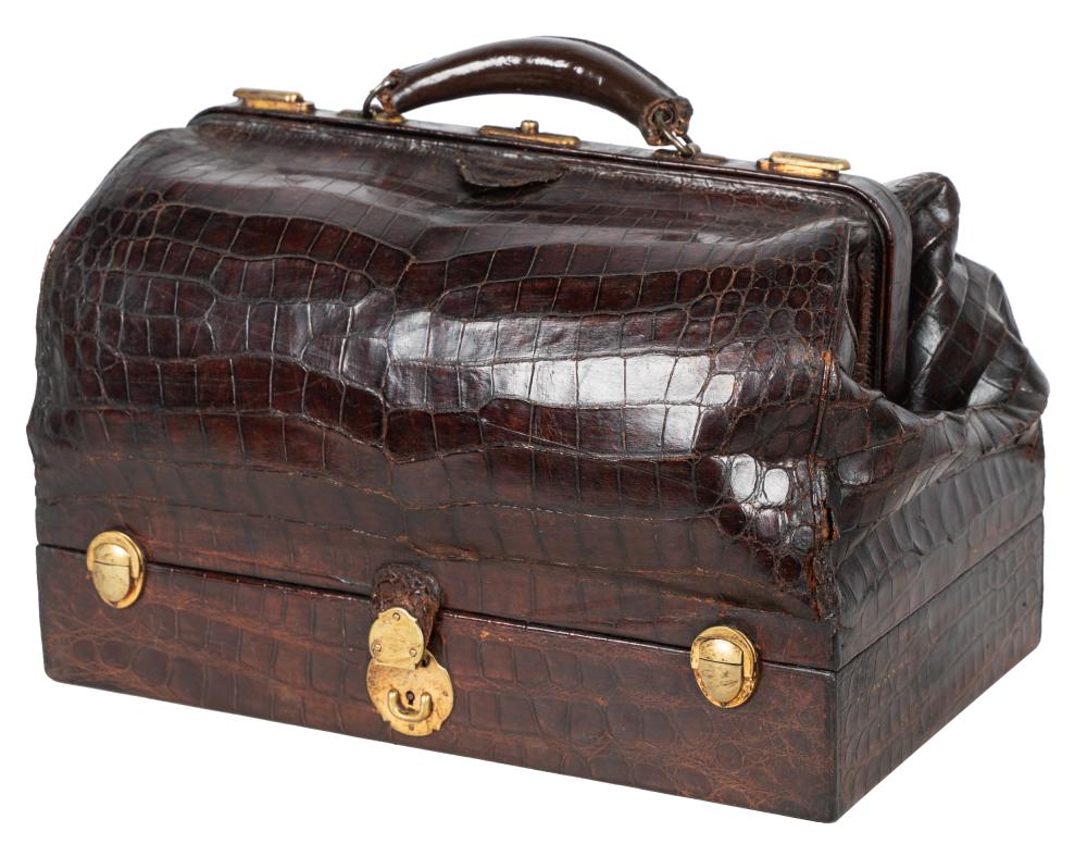 FRENCH GENTLEMAN'S DRESSING CASEthe