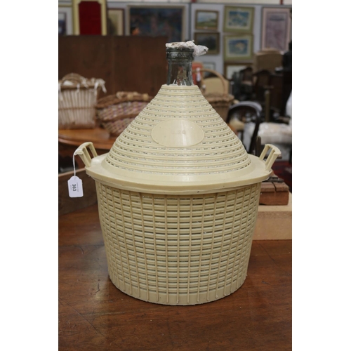 French glass winemakers bottle in a