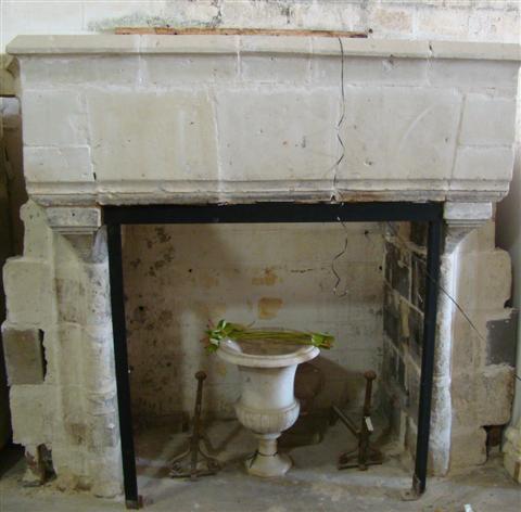 FRENCH GOTHIC LIMESTONE CHIMNEY