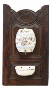 FRENCH HAND-PAINTED FAIENCE LA