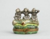 FRENCH HAND-PAINTED LIMOGES TR