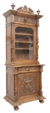 FRENCH HENRI II STYLE OAK STEP