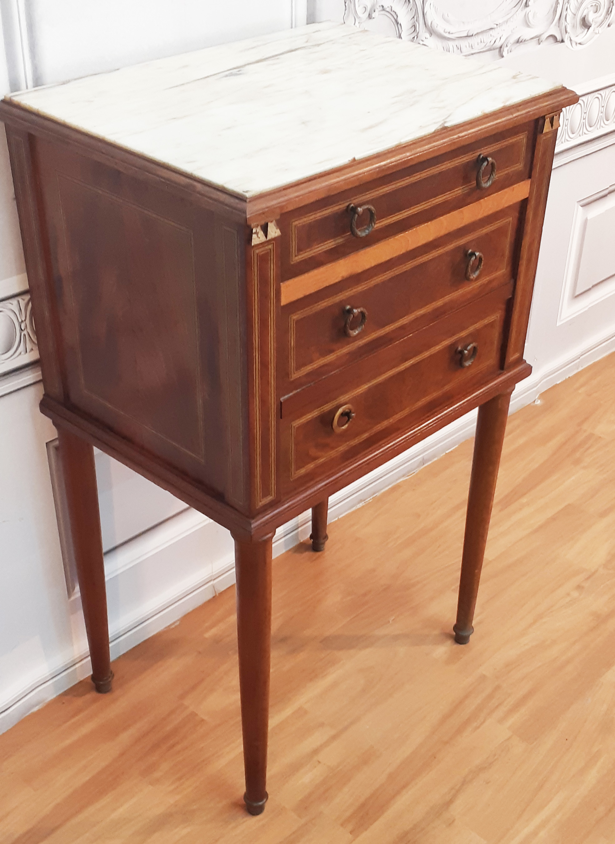 FRENCH INLAID MAHOGANY BRONZE MTD