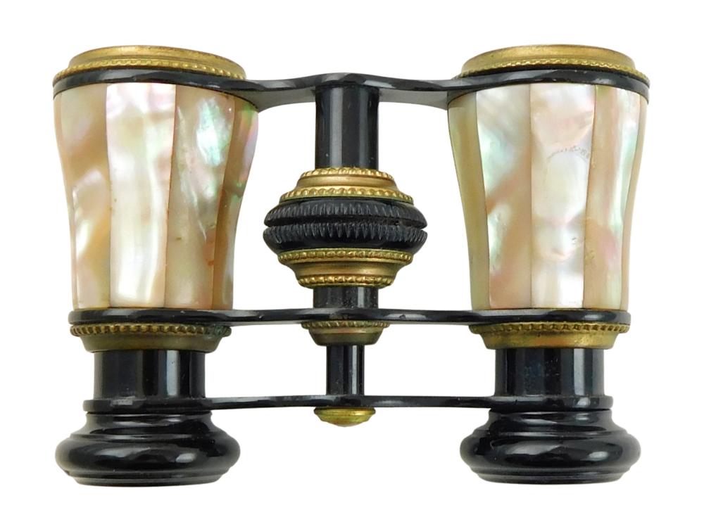 FRENCH LAVILLE MOTHER OF PEARL
