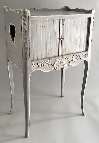 FRENCH LIME WASHED DECORATED