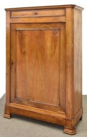 FRENCH LOUIS PHILIPPE WALNUT C