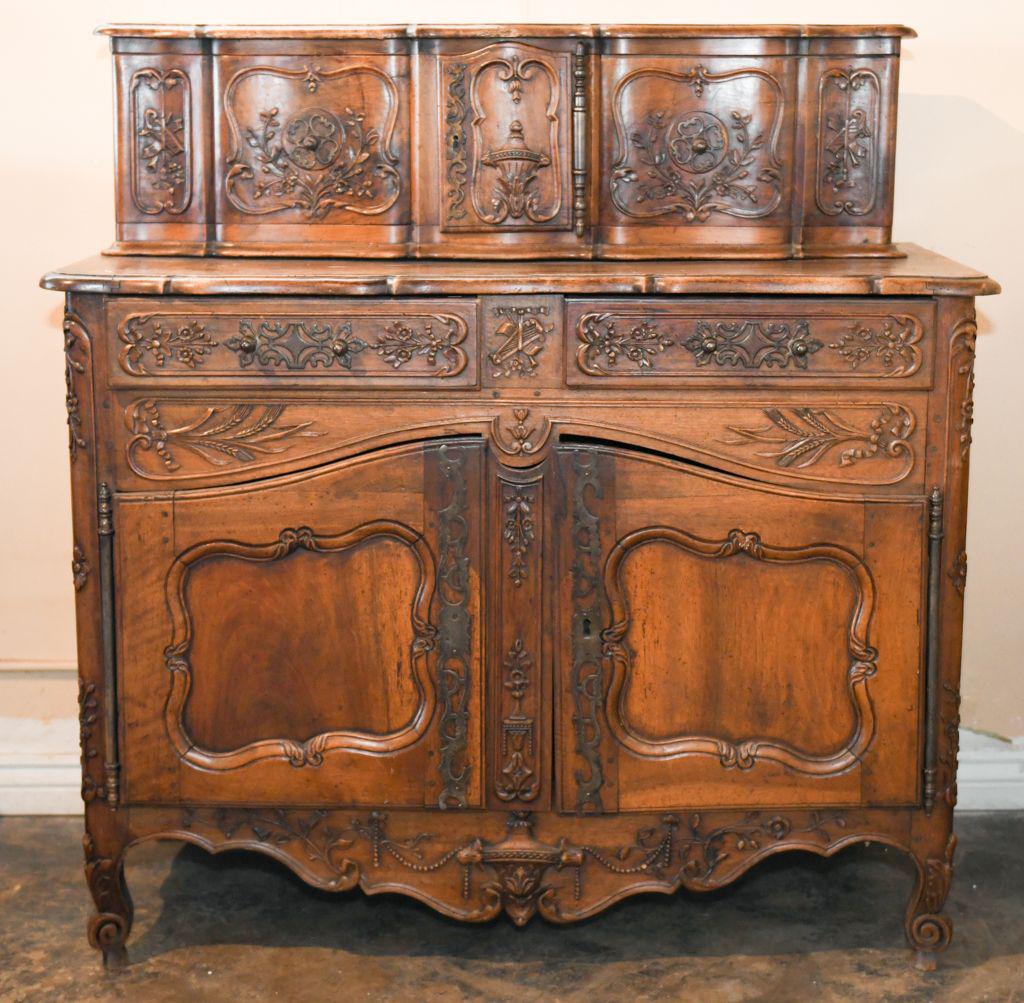 FRENCH LOUIS XV PROVINCIAL WALNUT