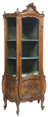 FRENCH LOUIS XV STYLE WALNUT R