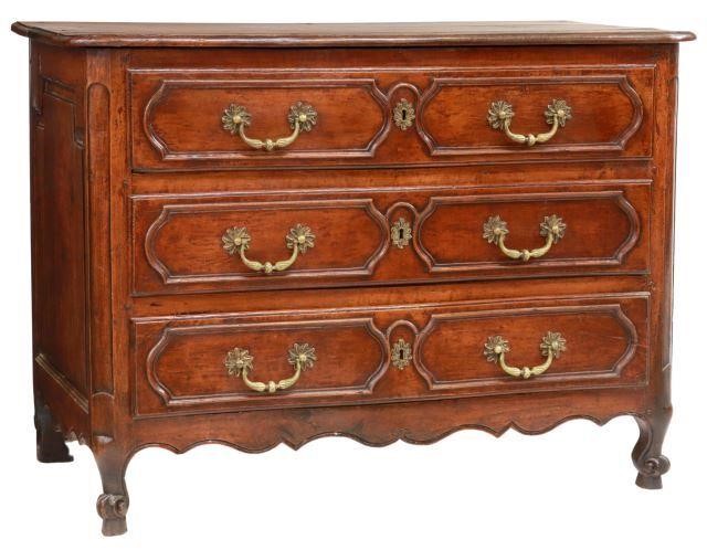 FRENCH LOUIS XV WALNUT COMMODE,