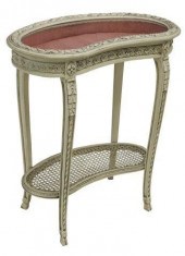 FRENCH LOUIS XVI STYLE KIDNEY-